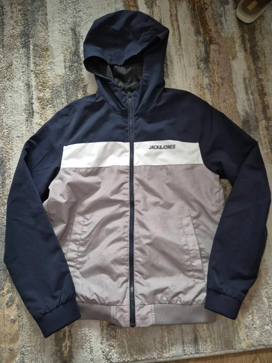Jack and Jones jacket size M - Image 1
