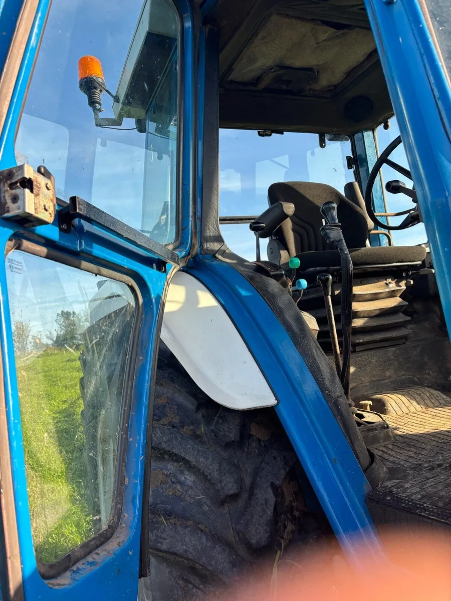 Ford 7810 - Image 2