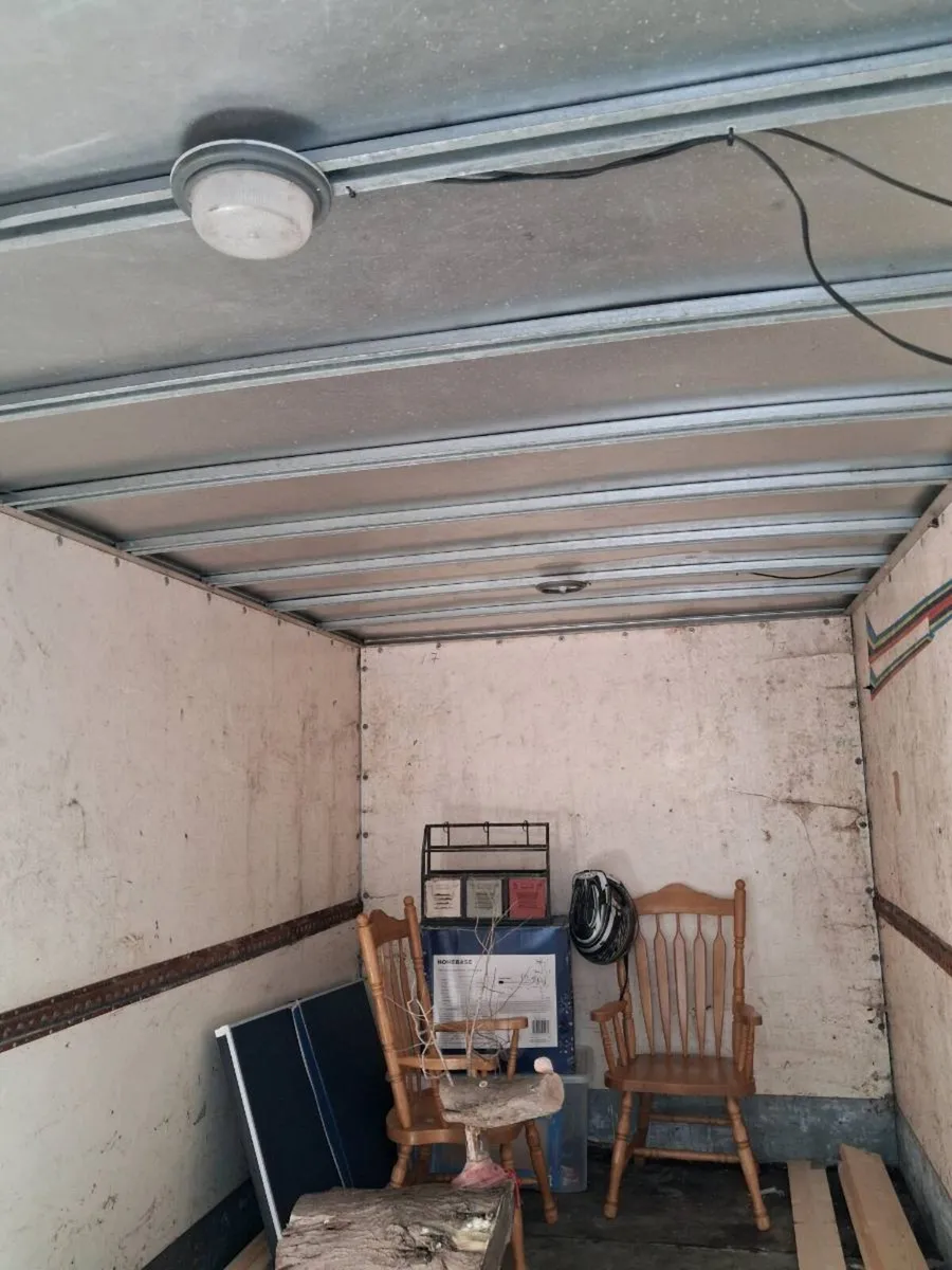 Storage container - Image 3