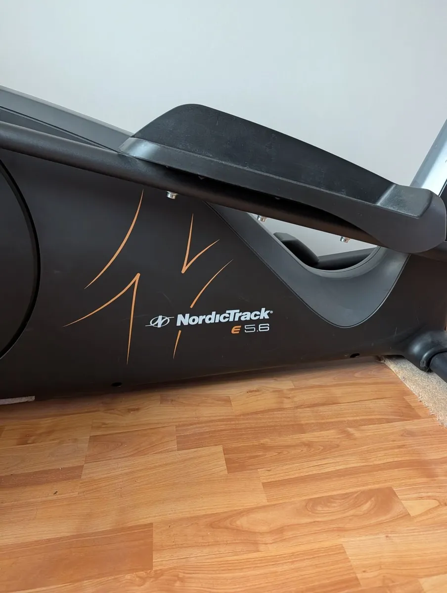 Cross Trainer - Image 1