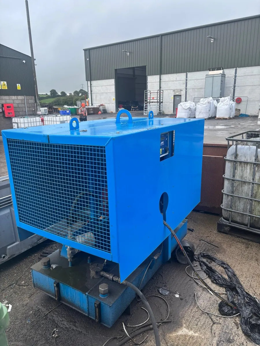 20ft container tilter - Image 2