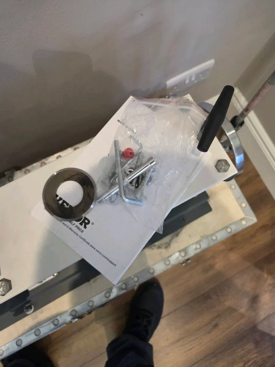 Cable stripping machine - Image 2