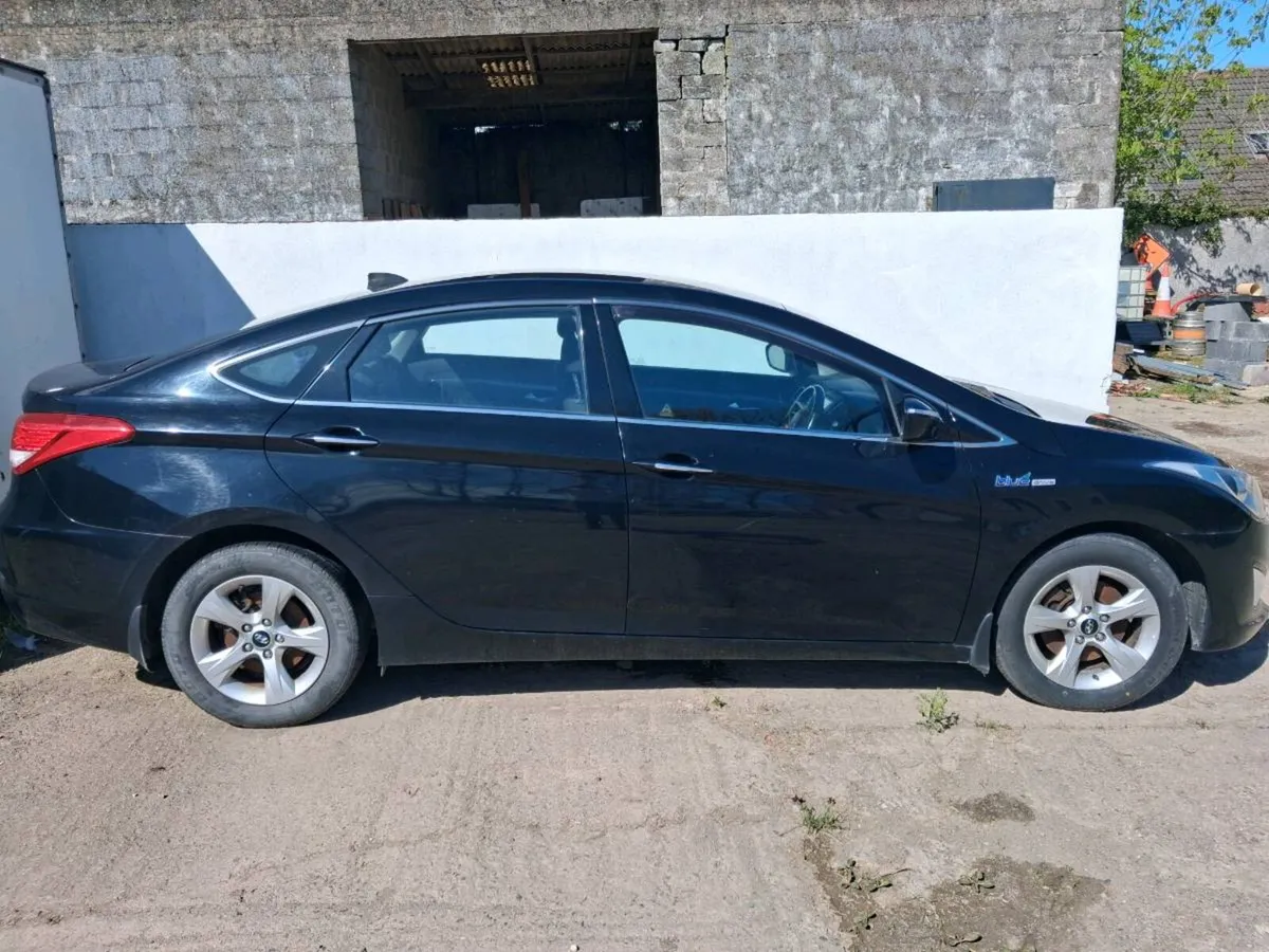 Hyundai i40 - Image 2