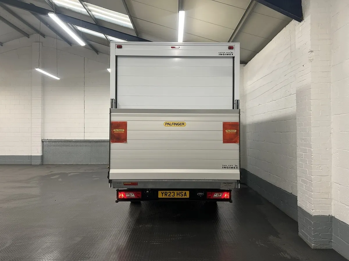 2023 Ford Transit Luton Box Van - Image 4