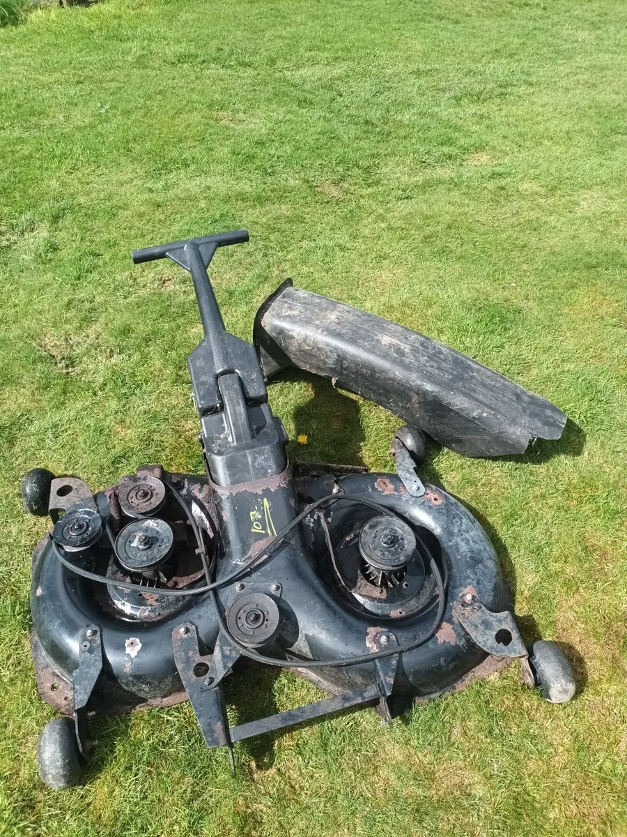 Husqvarna 42inch Deck Complete - Image 1