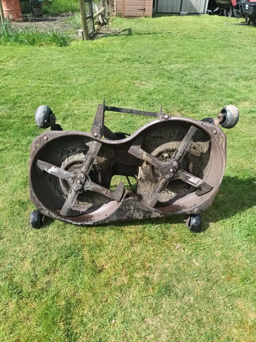 Husqvarna 42inch Deck Complete - Image 2