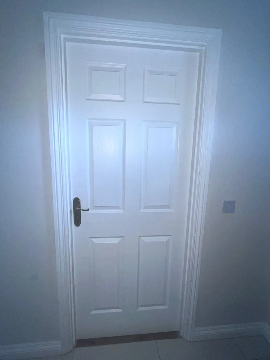 6 Internal doors - Image 2