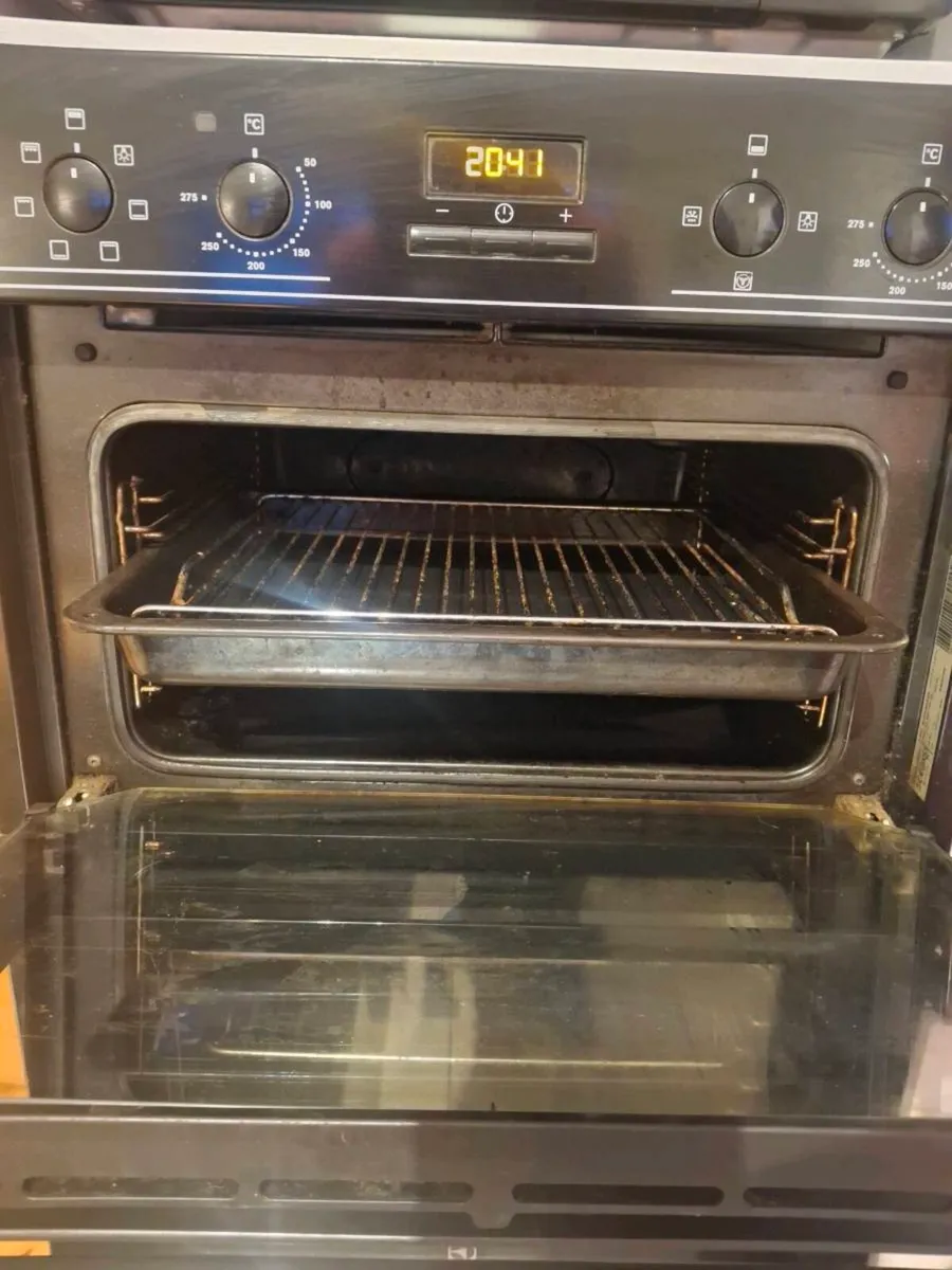 Oven - Image 2