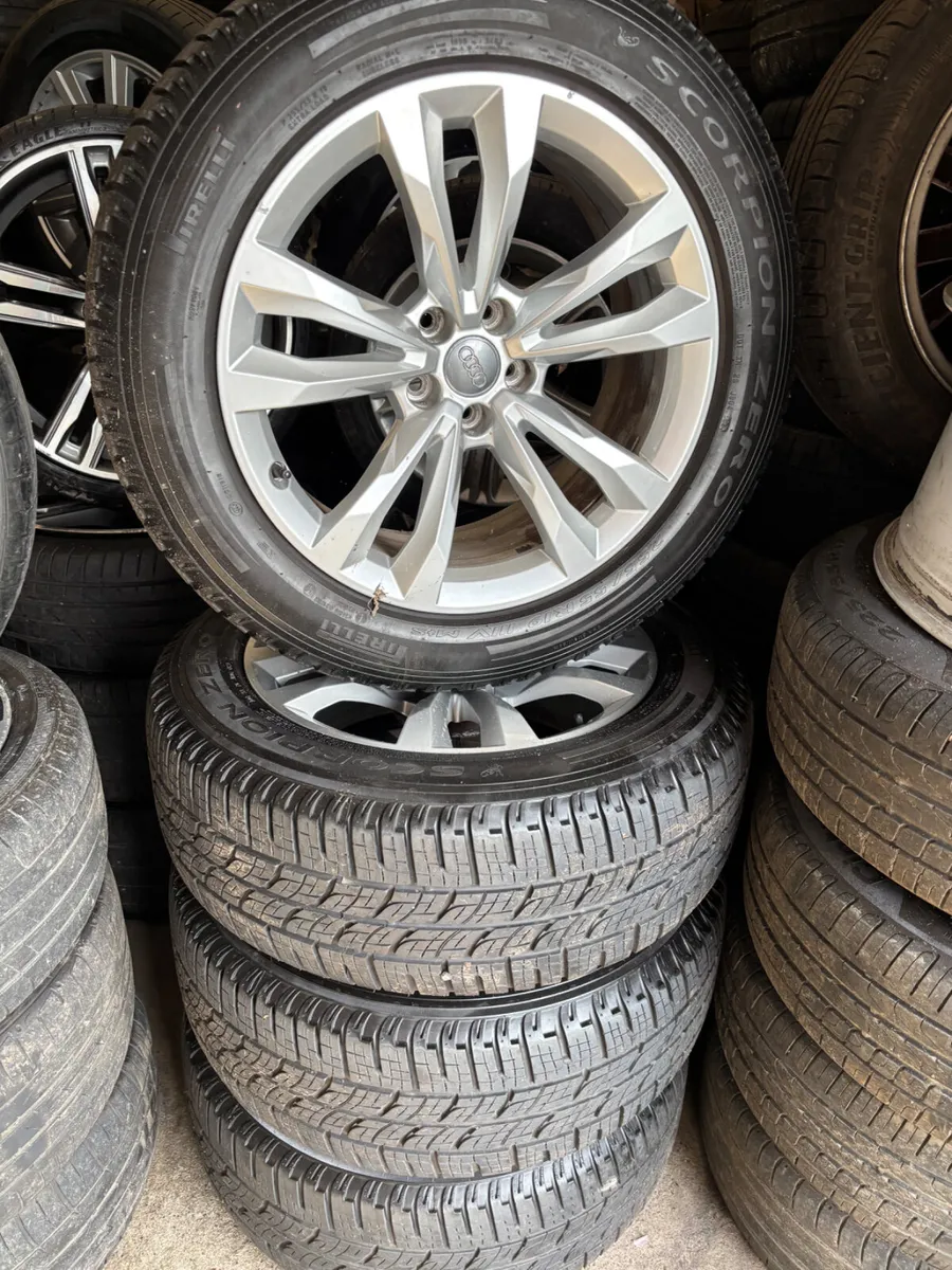 2020 Audi Q7 Alloys 18 “