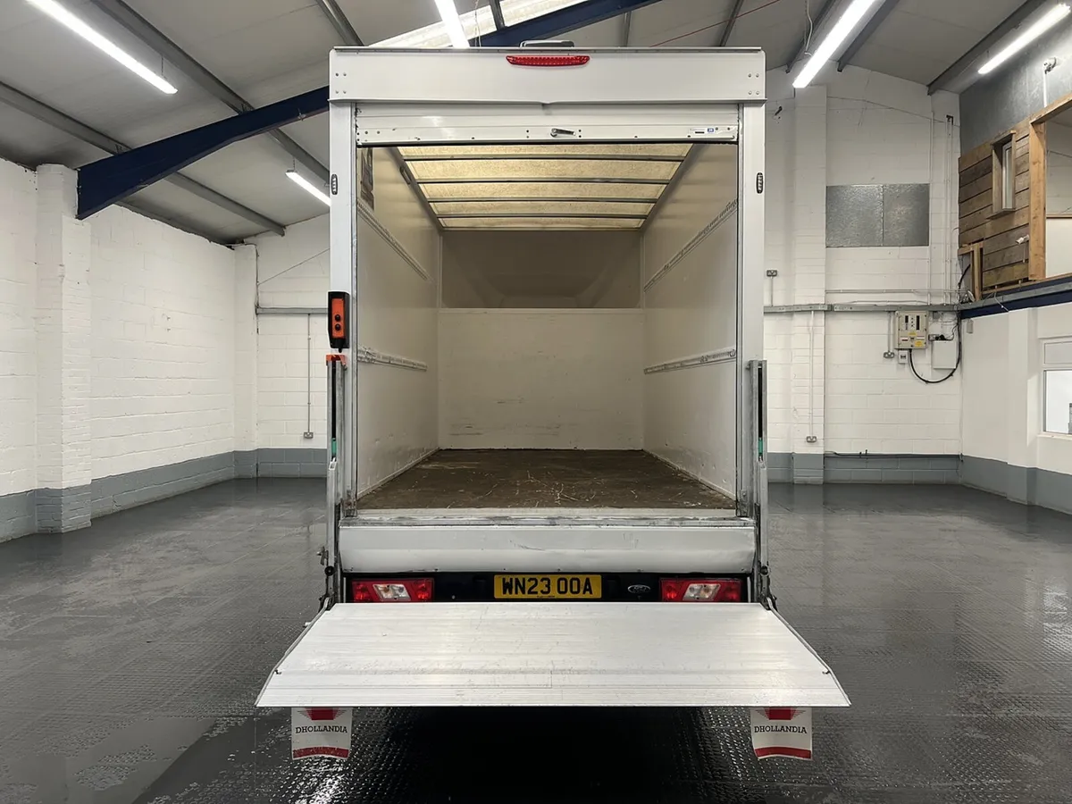 2023 Ford Transit Luton Box Van - Image 3