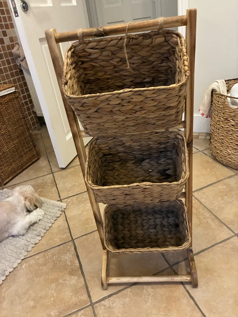 Bathroom storage - Image 1