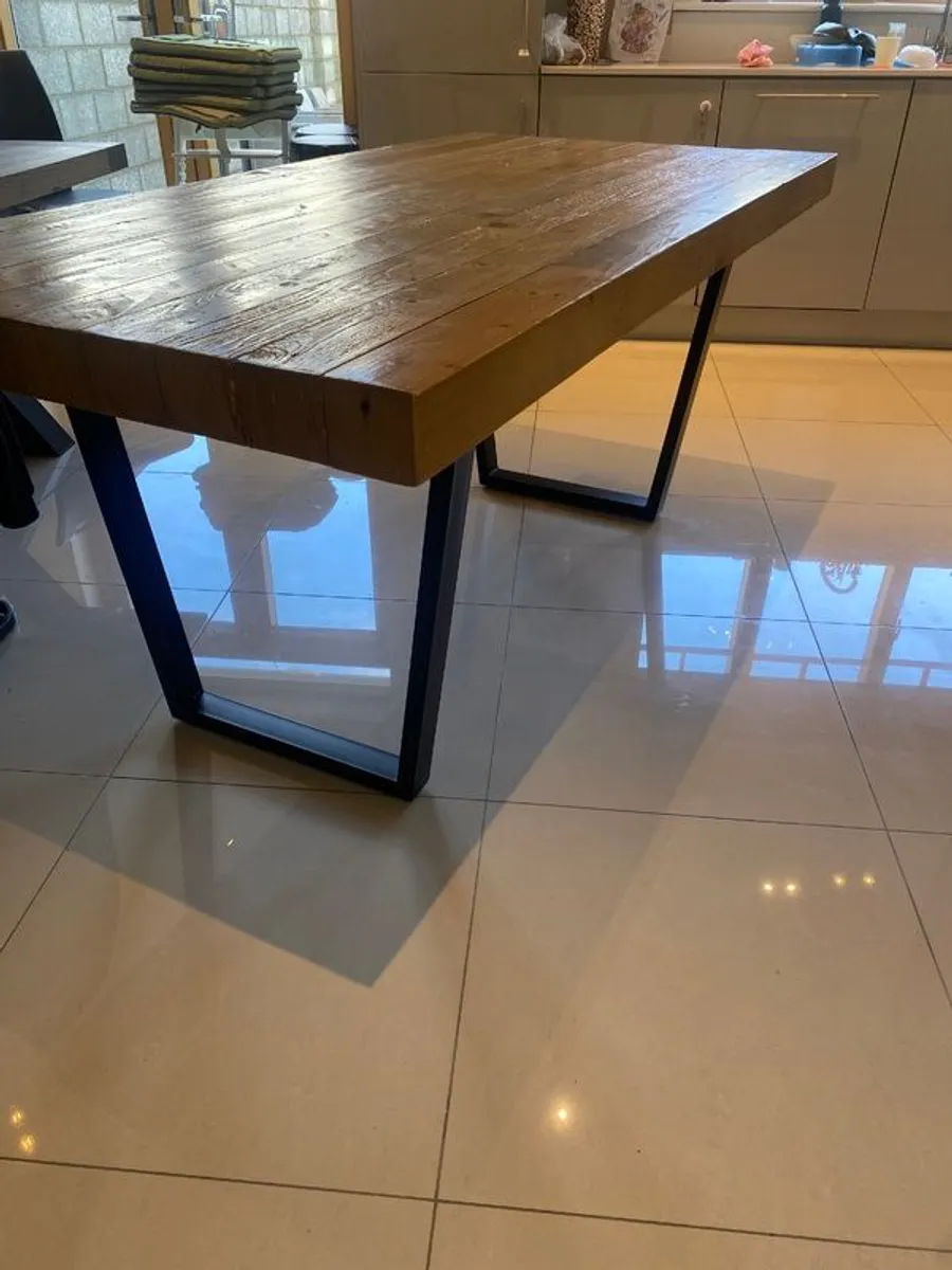 Dining Table - Image 3