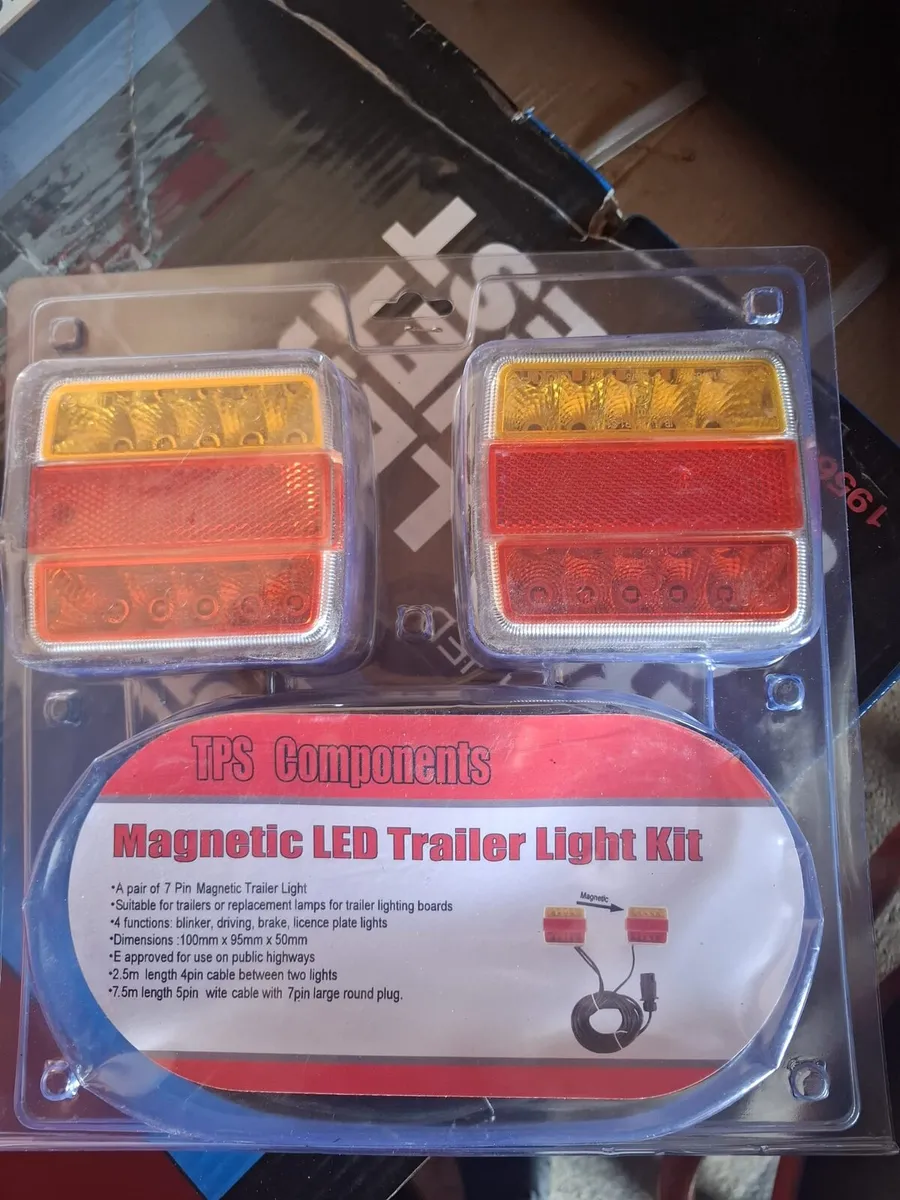 Led Magnetic trailer lights - Image 1