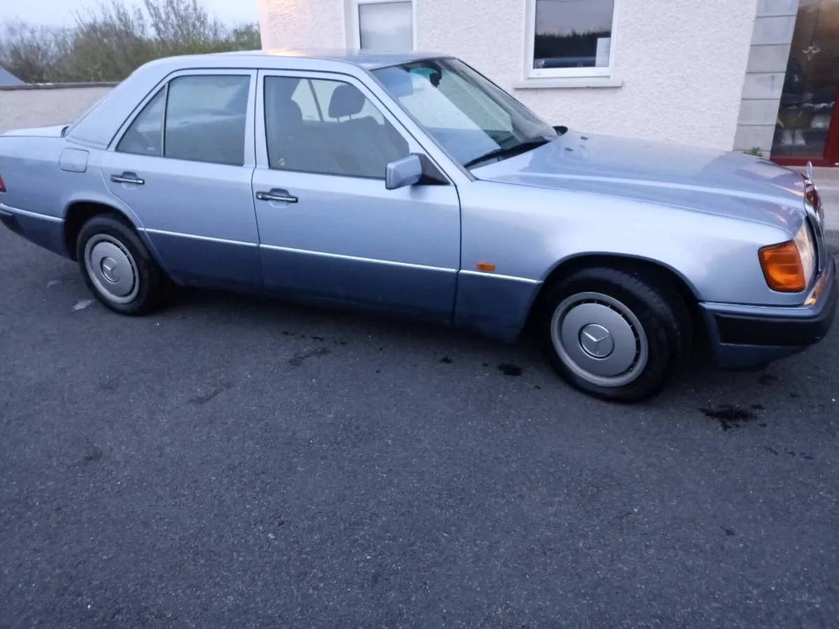 Mercedes 200e - Image 1