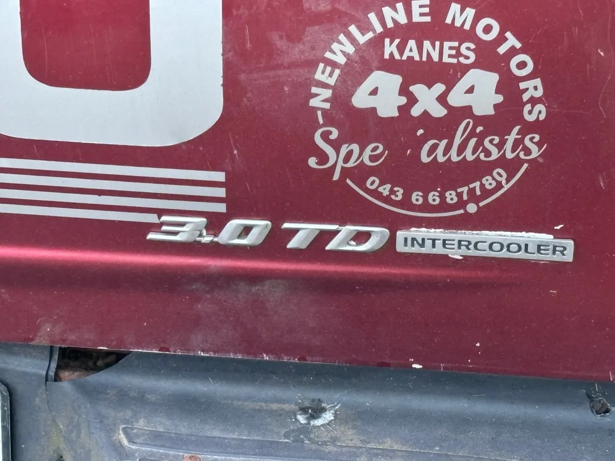 Isuzu D-Max 2010 - Image 2