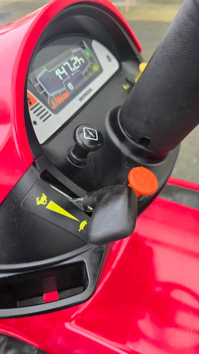 Honda 2023/4 HF2417 - Image 4