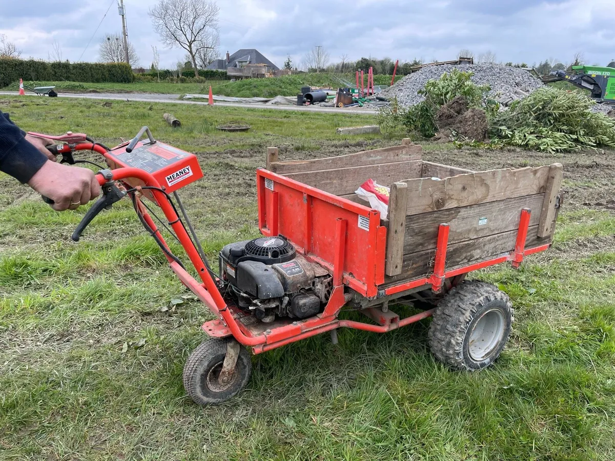 Petrol wheelbarrow / small dumper - Image 1