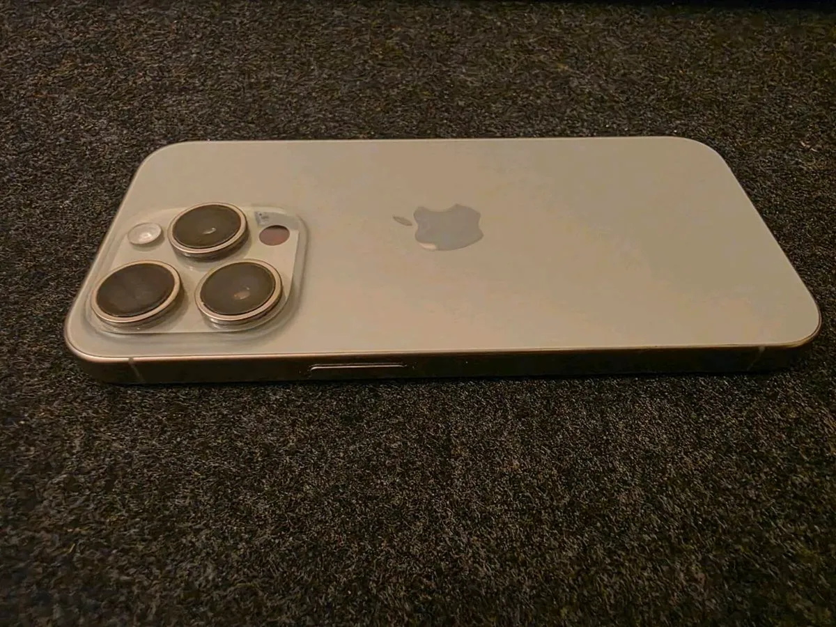 Iphone 15pro - Image 3