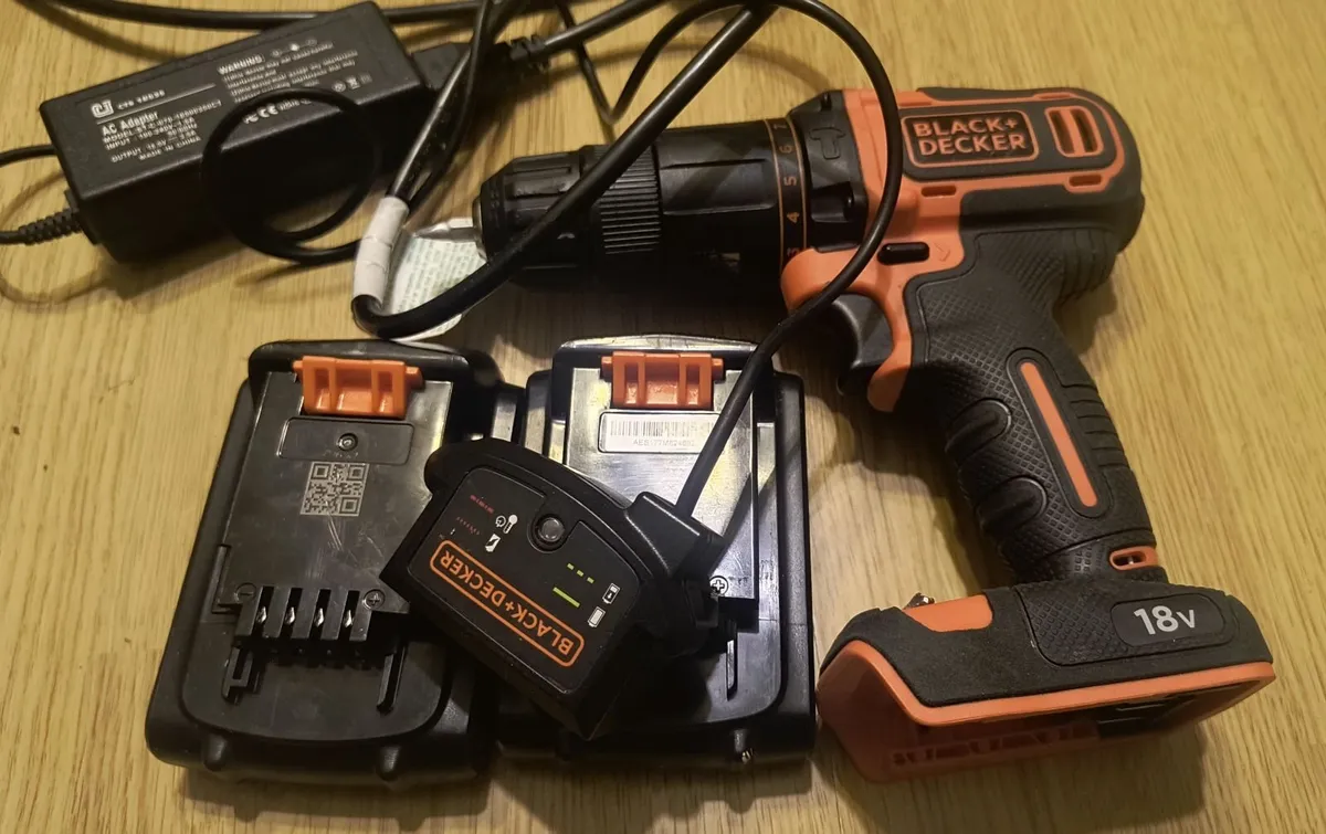 Cordless Hammer Drill BLACK+DECKER 18V - Image 3