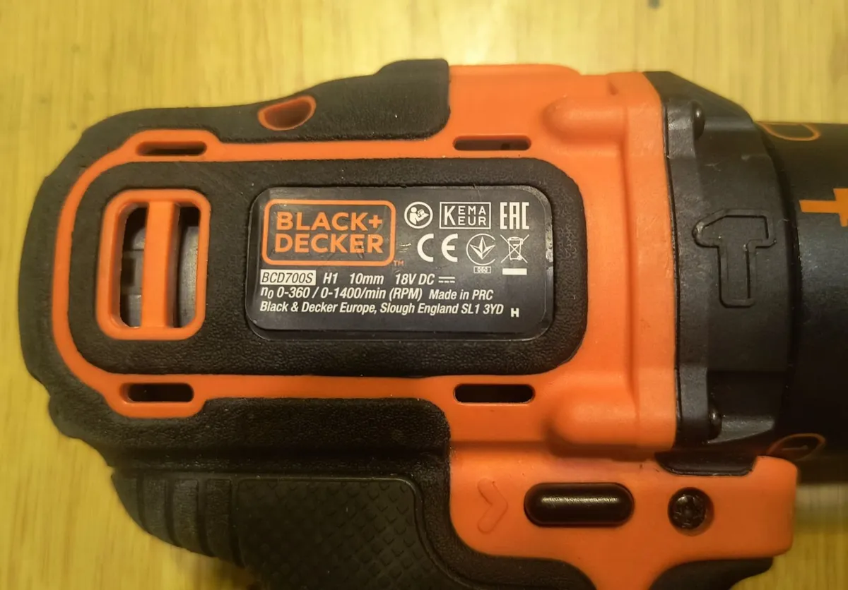Cordless Hammer Drill BLACK+DECKER 18V - Image 2