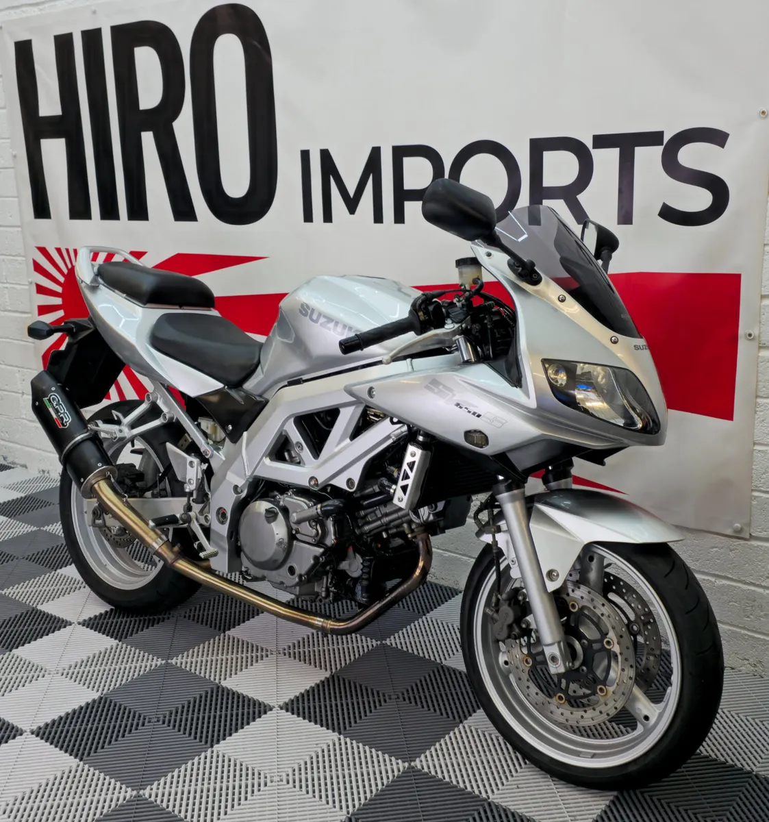 2003 Suzuki SV650 S - Image 2