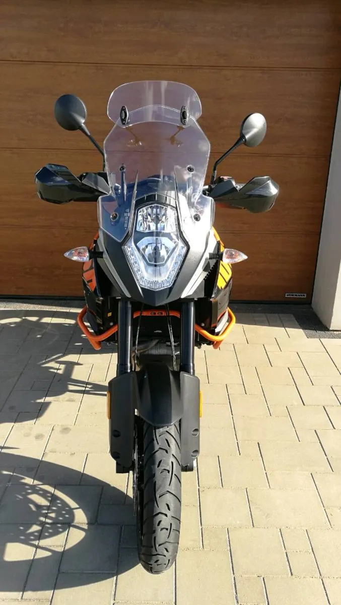 KTM 1050 Adventure 2015 - Image 2