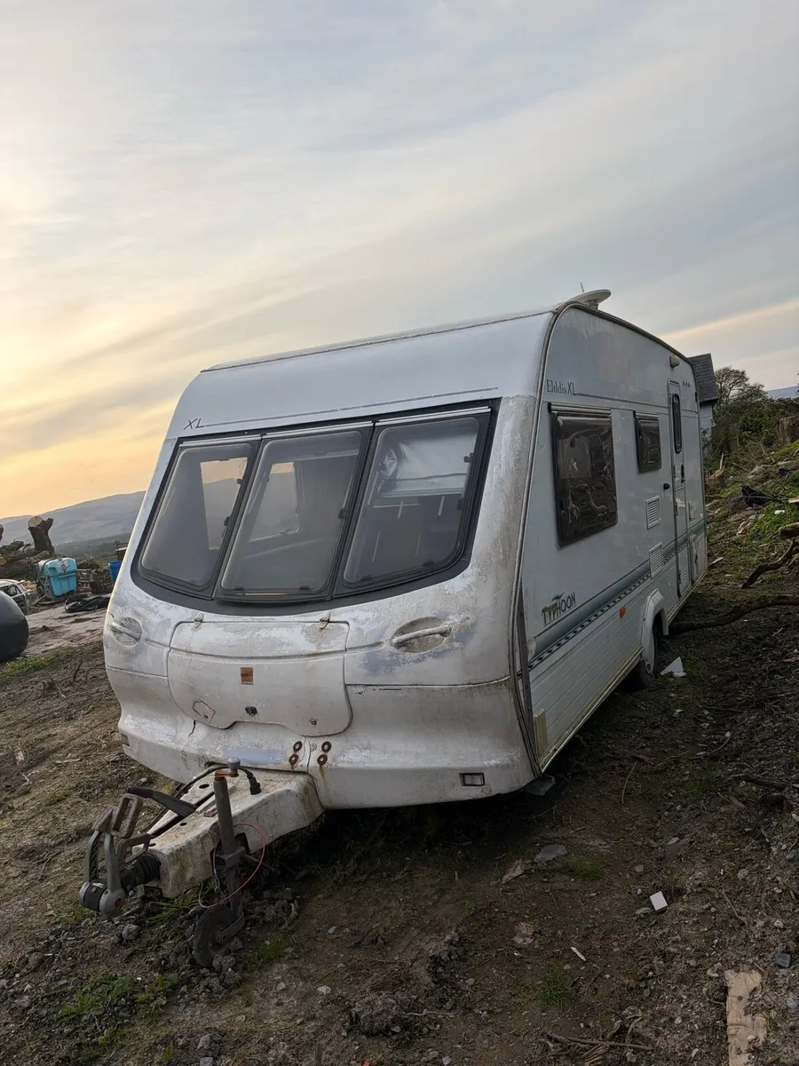 Caravan - Image 1