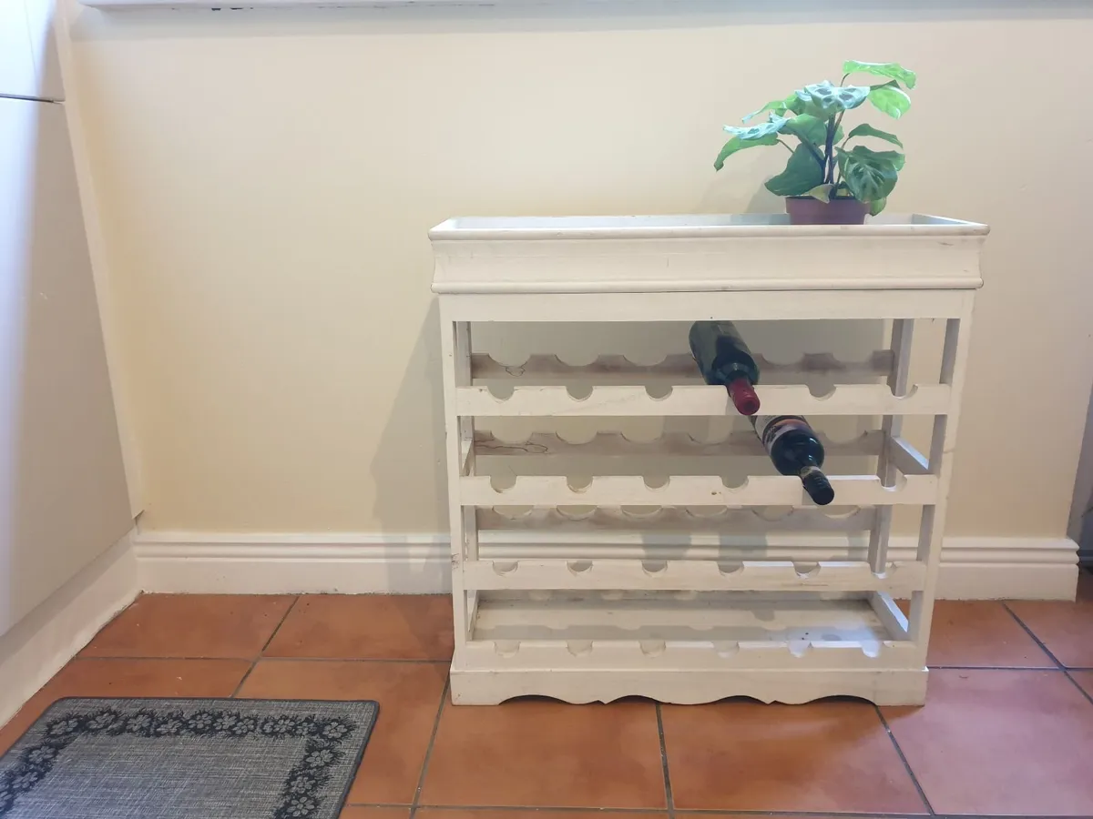 Wine rack - Image 1