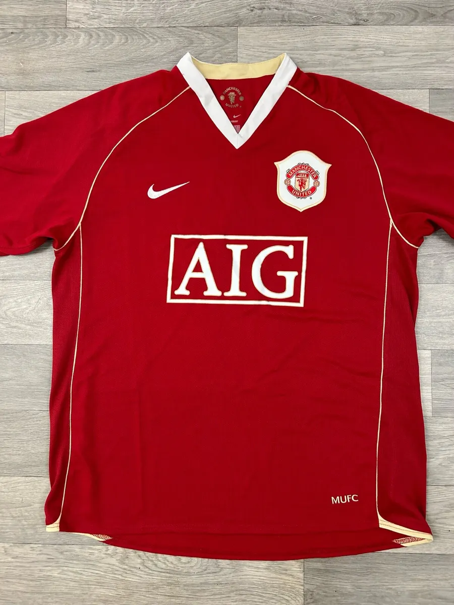 Vintage 2006 Nike Manchester United Jersey Shirt L - Image 2