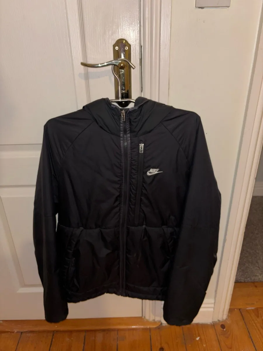 Nike Sportswear jacket - Image 1