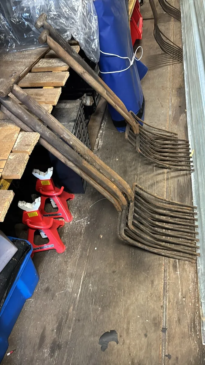 SHEFFIELD Forged FORKS - Image 3