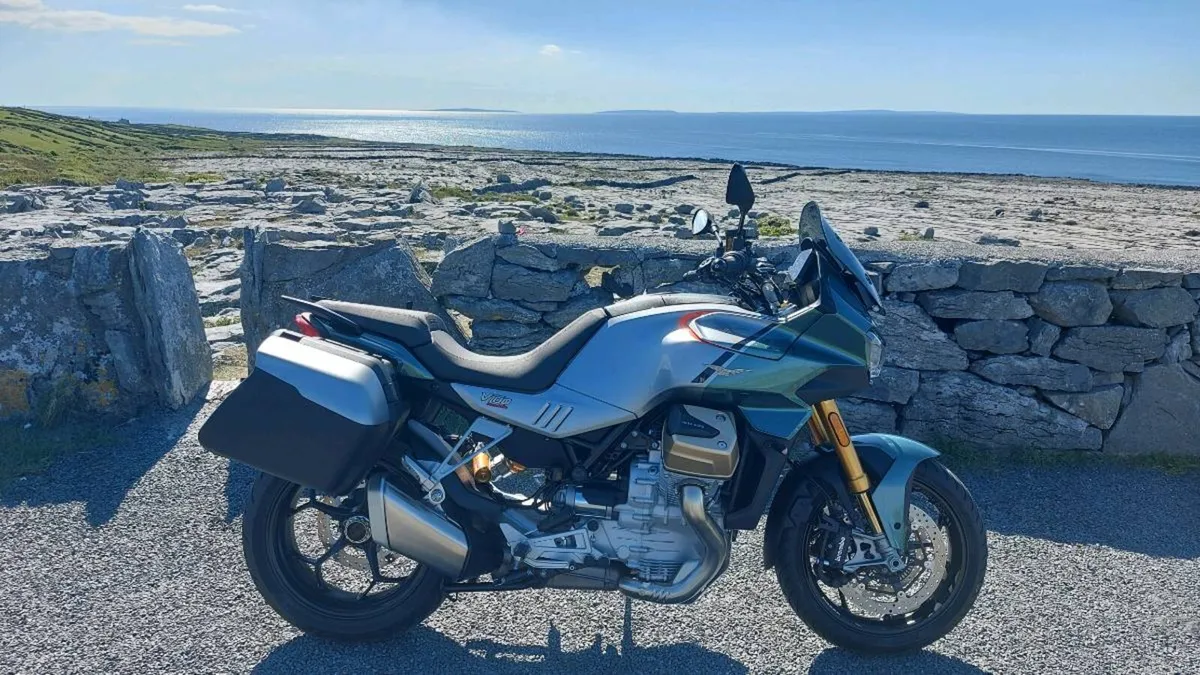 Moto Guzzi V100 S Mandello - Image 1