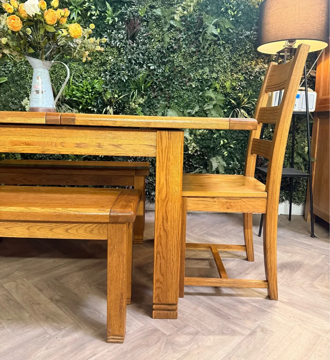 Extending oak kitchen table, 2 chairs & 2 benches - Image 4