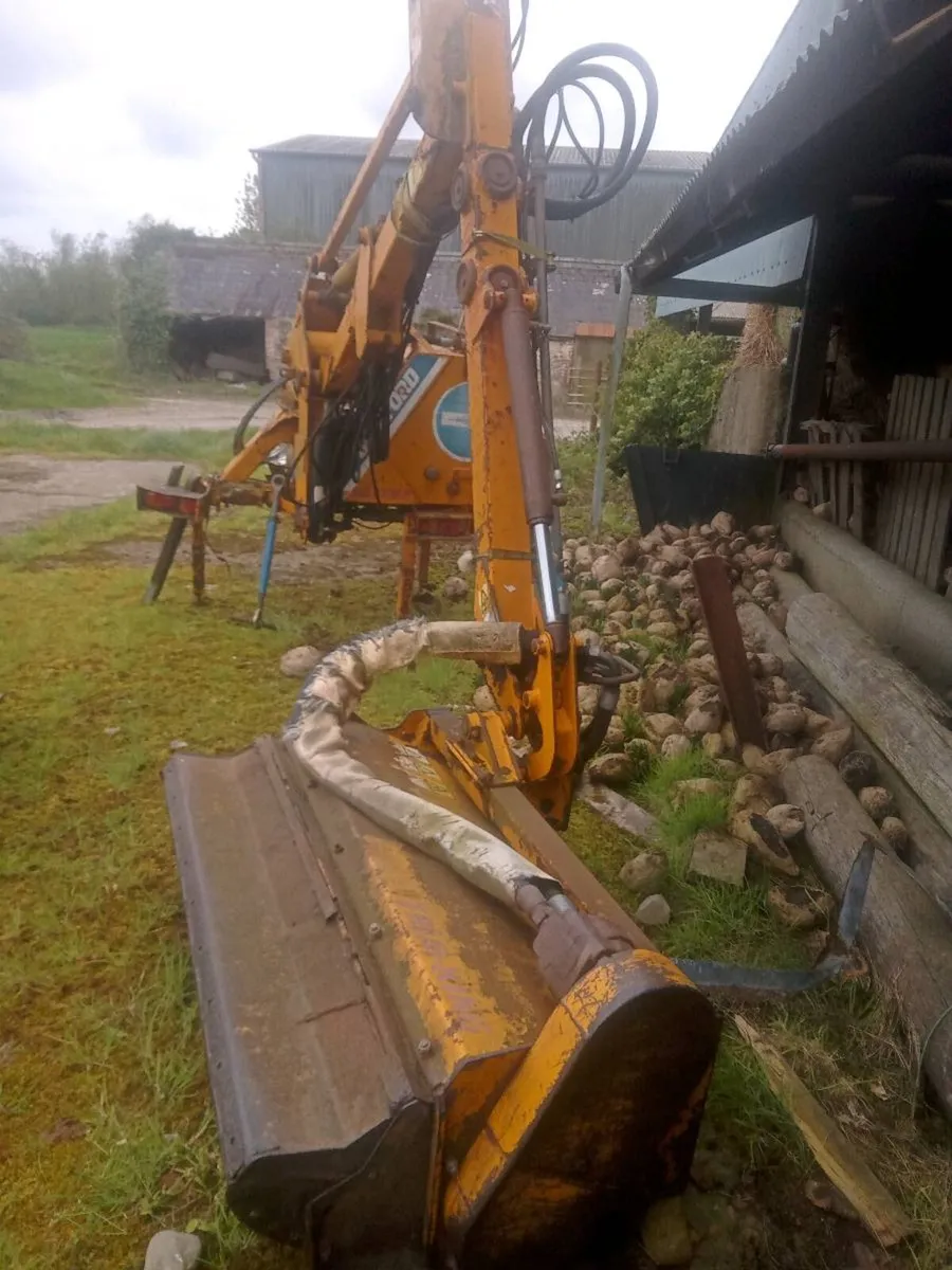 Hedgecutter - Image 1