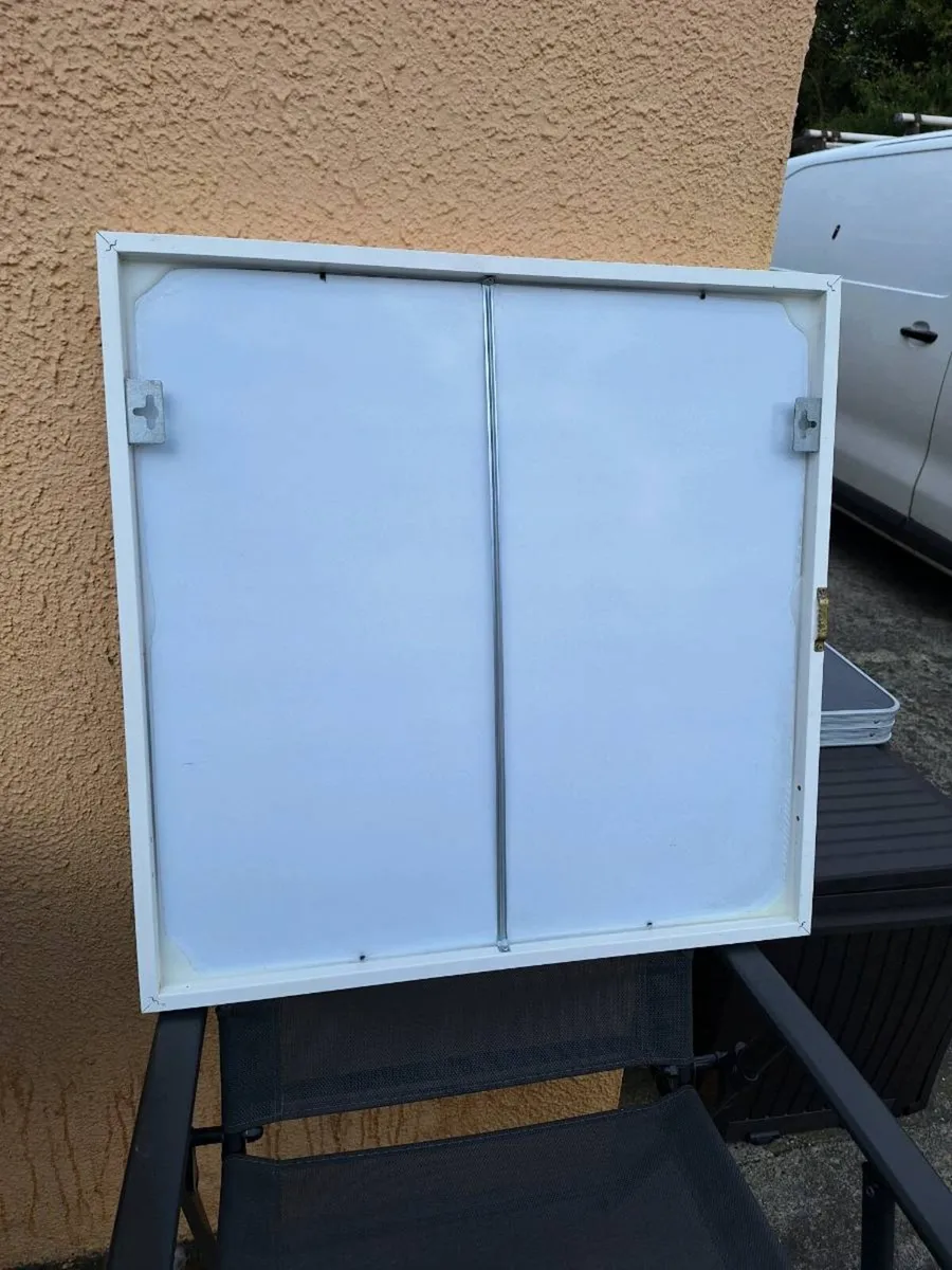 Lovely box framed mirror - Image 3