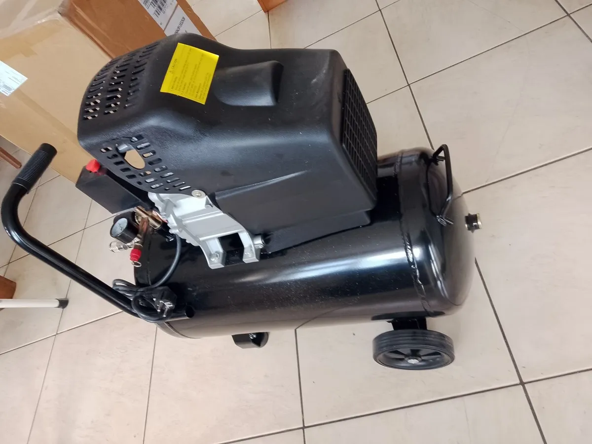 50 Litre Compressor - Image 3