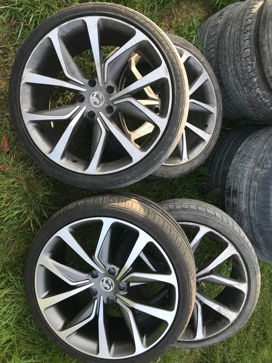 Vauxhall insignia alloys - Image 1