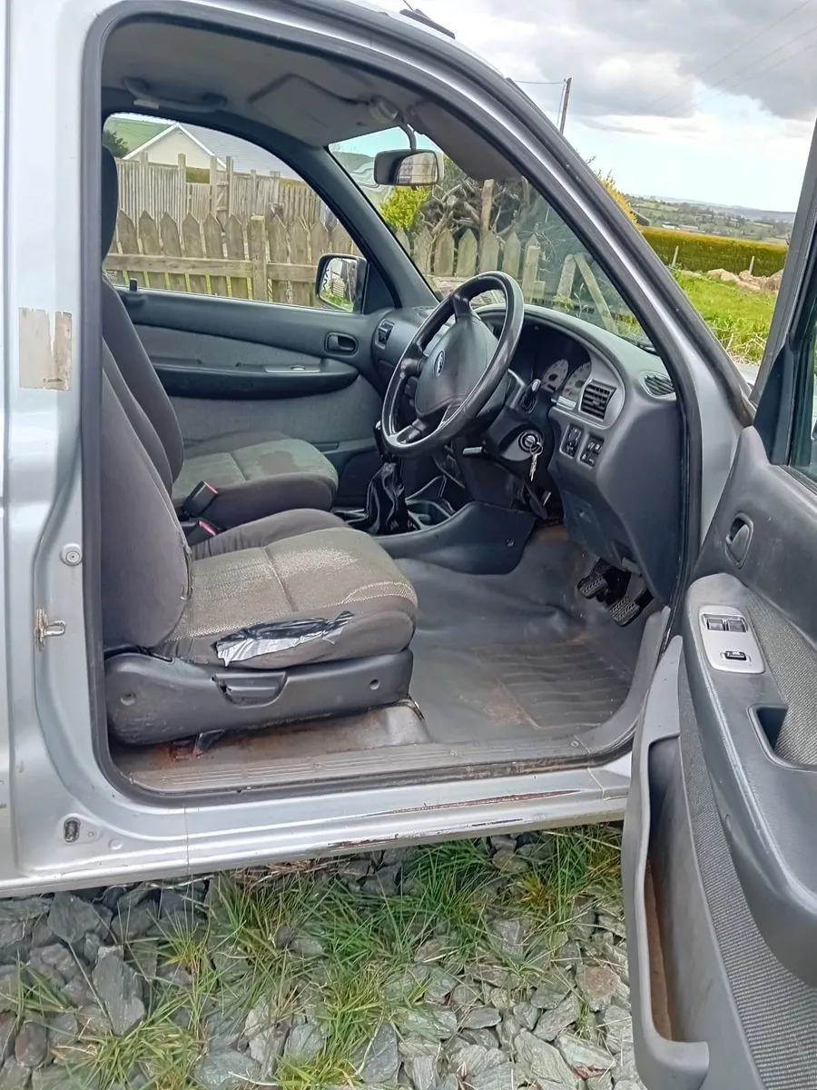 Ford Transit Connect 2006 - Image 3