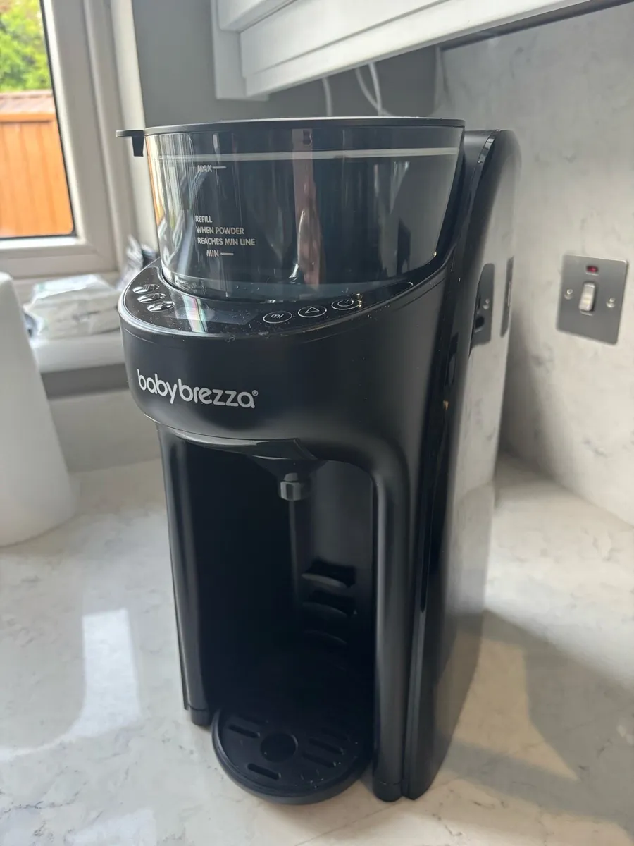 Baby Brezza Formula Pro Advanced – Like New - Image 1