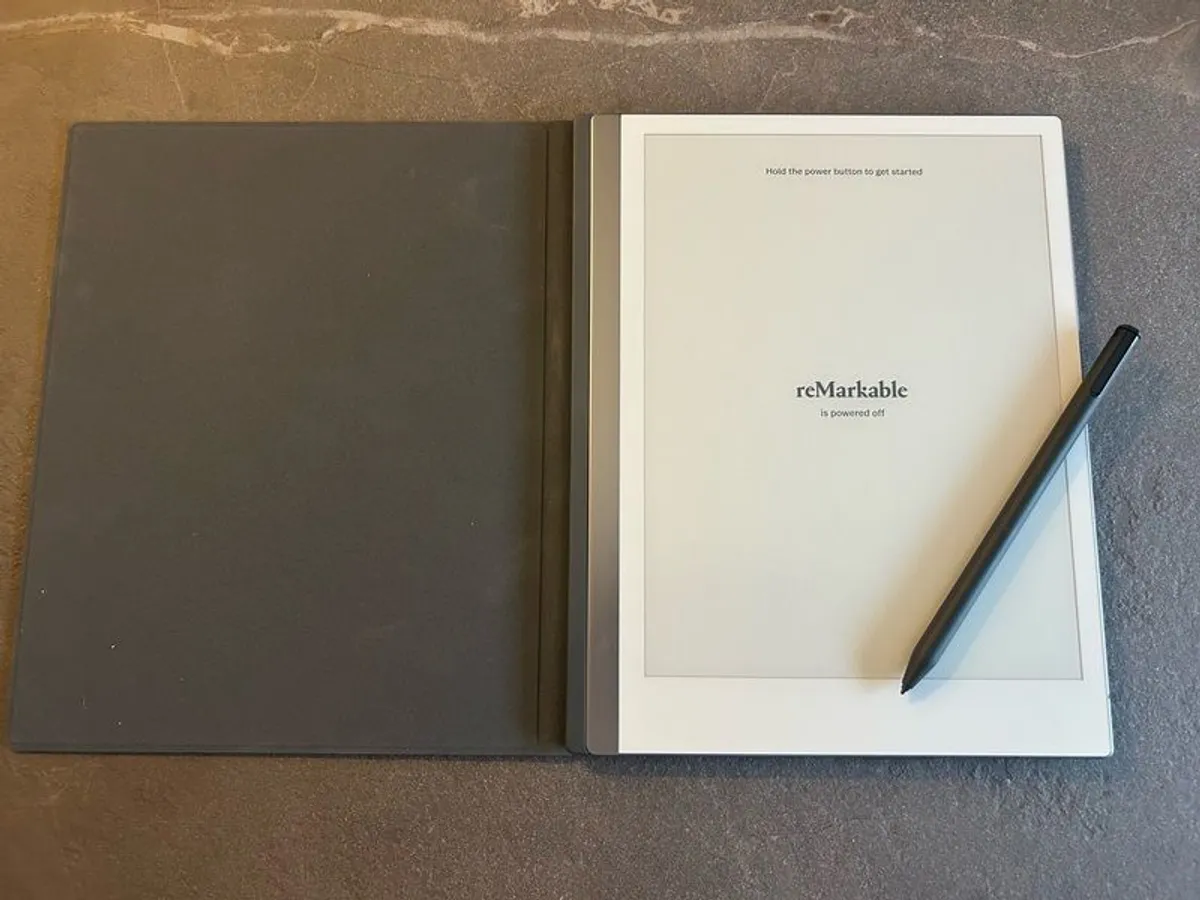 Remarkable 2 with Keyboard Case - Image 2