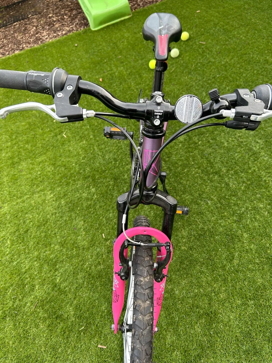 Girls Bicycle - Image 3