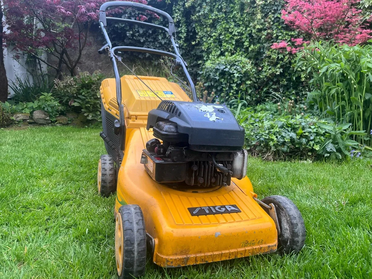 Stiga lawnmower - Image 2