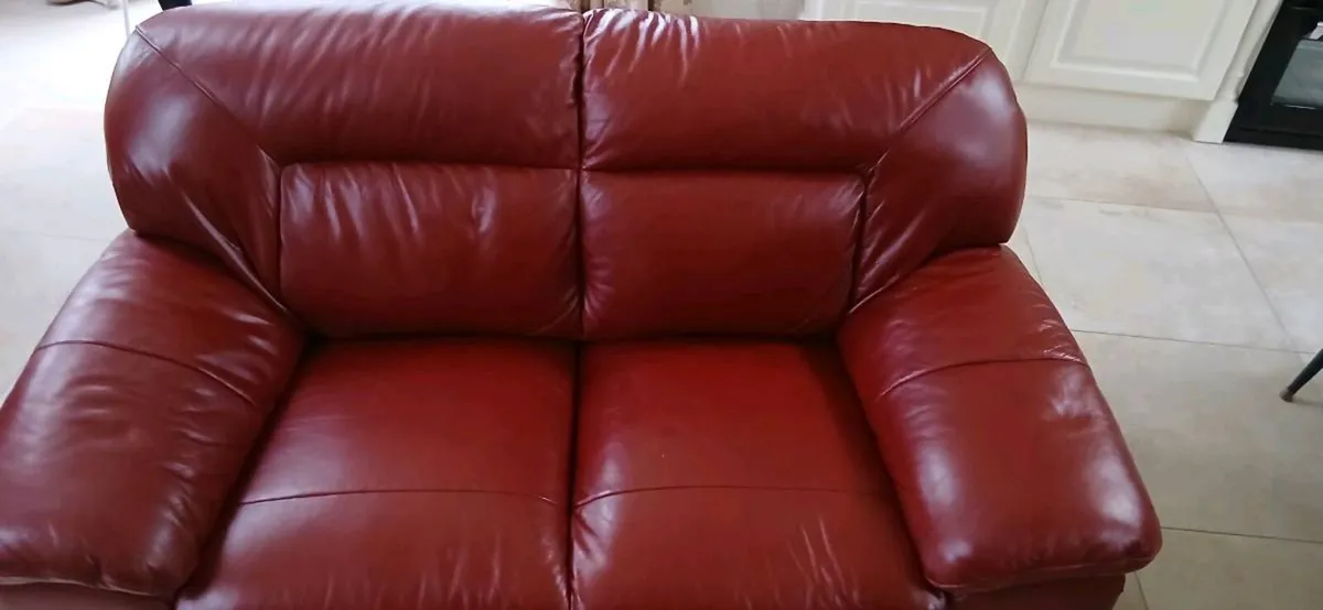 2 seat red leather - Image 2
