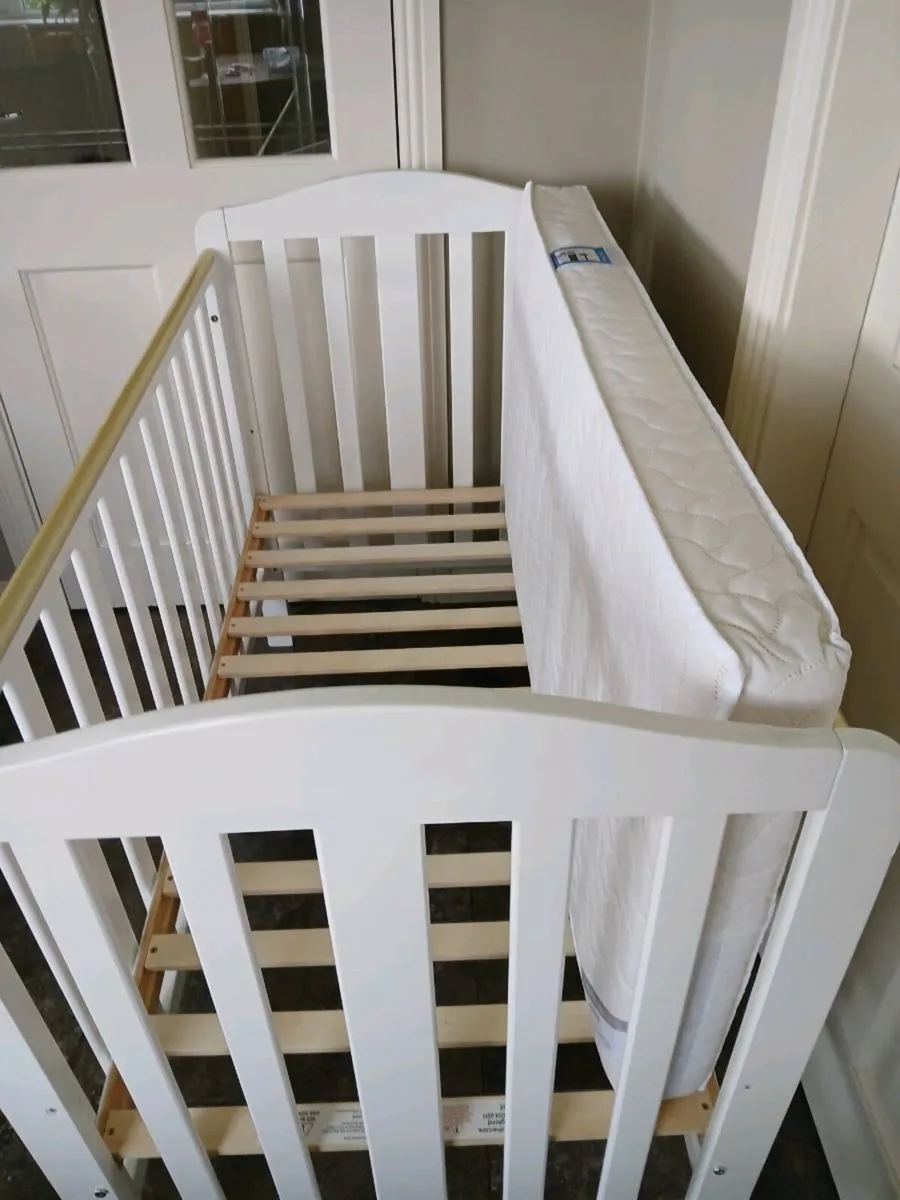 Cot 120 x 60 - Image 1