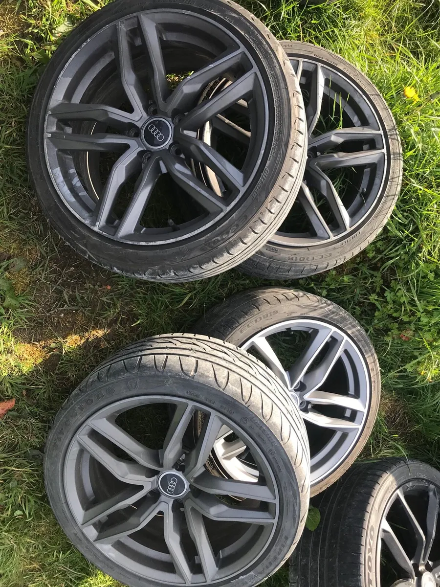 Audi RS6 alloys - Image 1