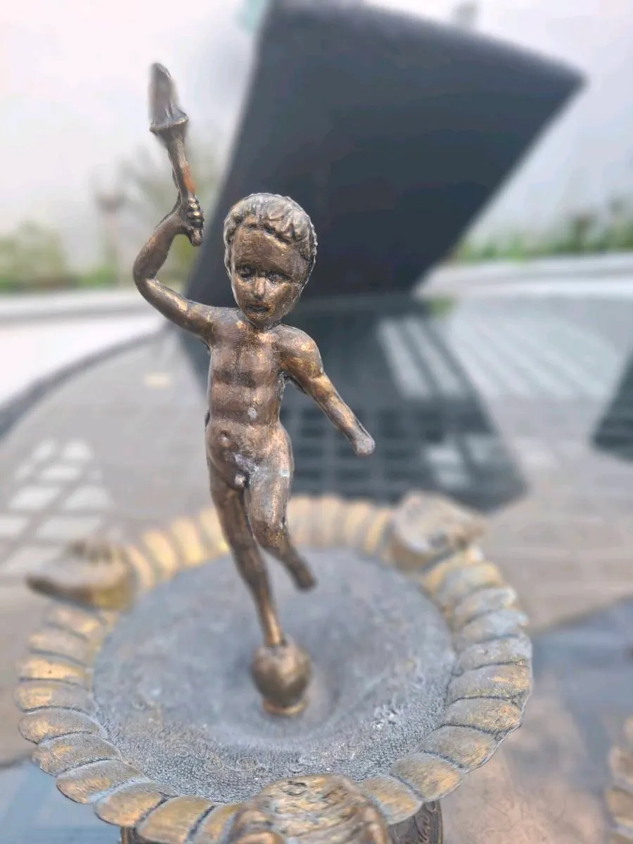 Unusual Pair of Vintage Brass Cherub Astray's - Image 3