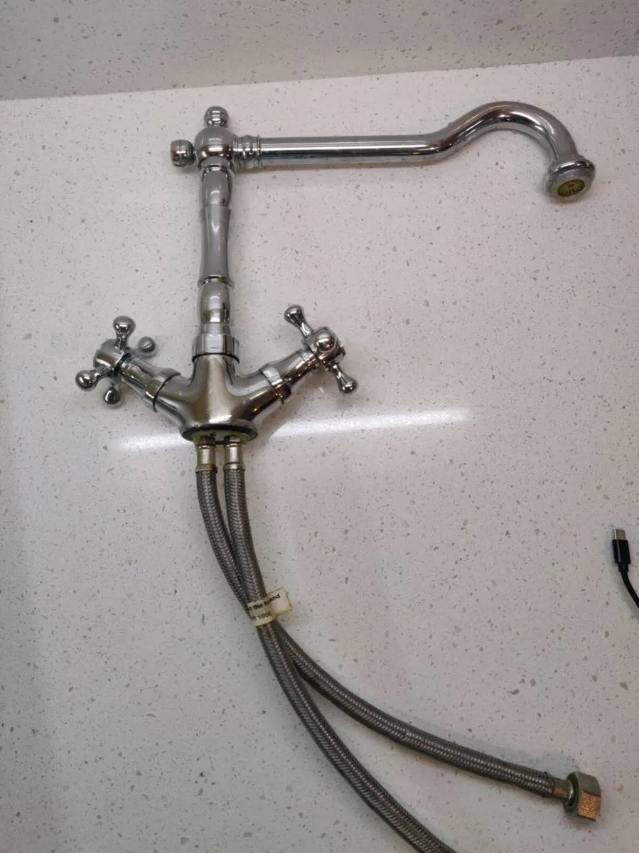 Kitchen tap - Image 1