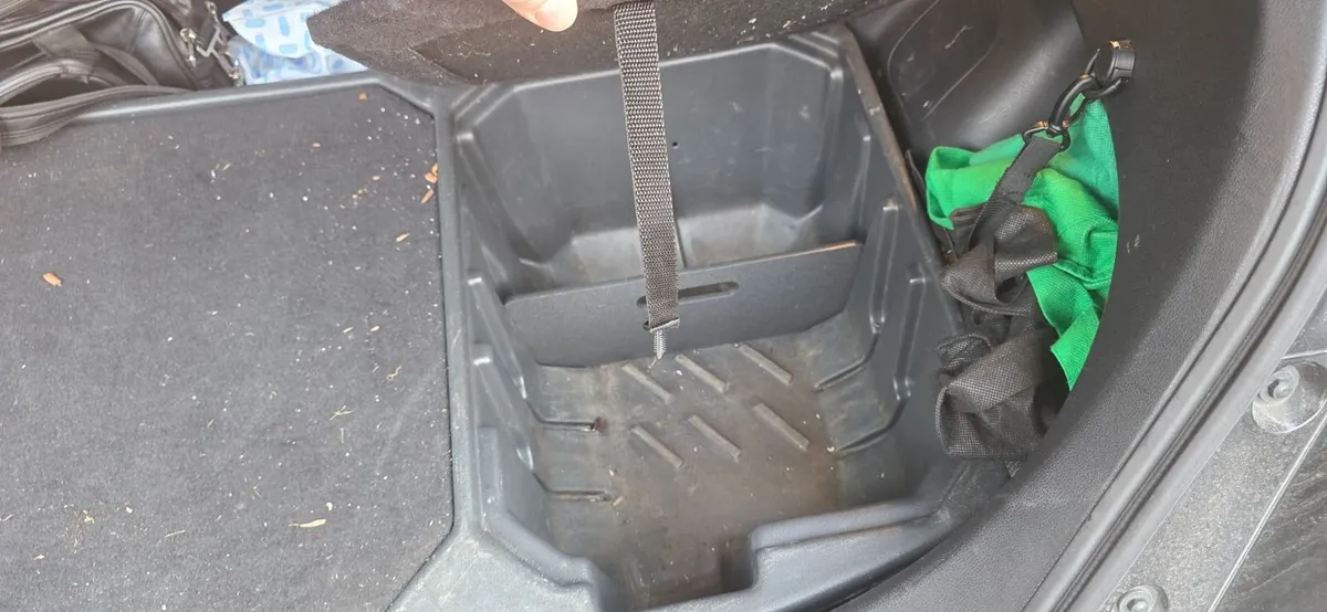 car boot accessory nissan leaf - Image 2