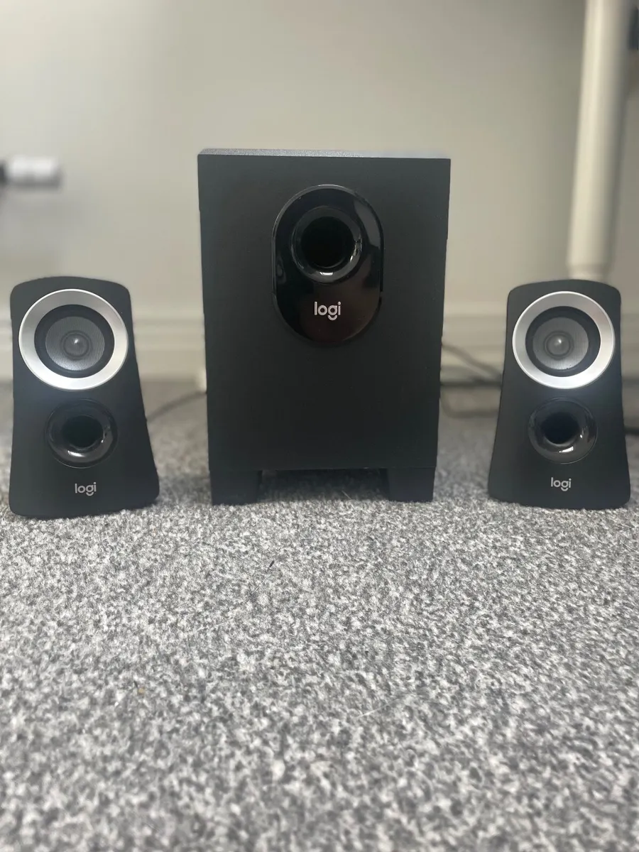 Monitor + speakers - Image 3