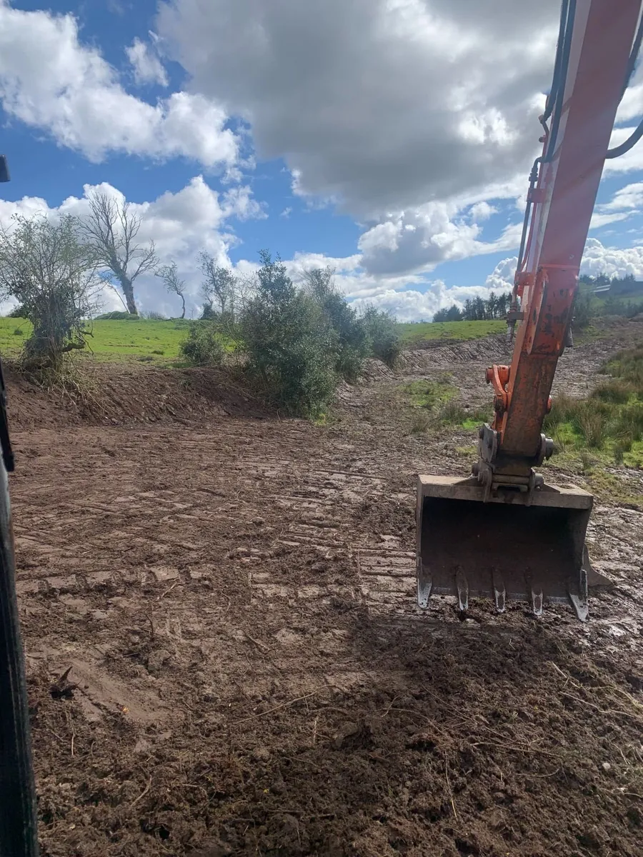 Digger work - Image 1